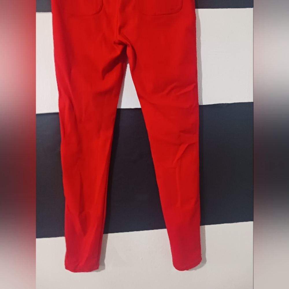 Women red skinny jegging pant - Picture 8 of 9